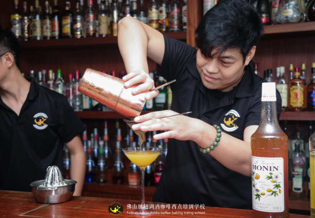 調(diào)酒師如何讓身邊人了解飲酒文化？